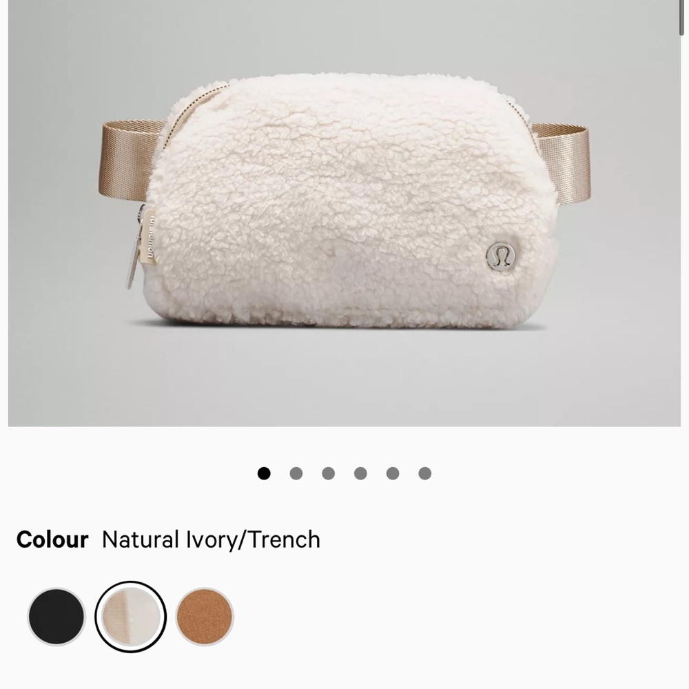 Lululemon Sherpa everywhere belt bag